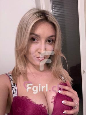 Léa - Escort in Genf