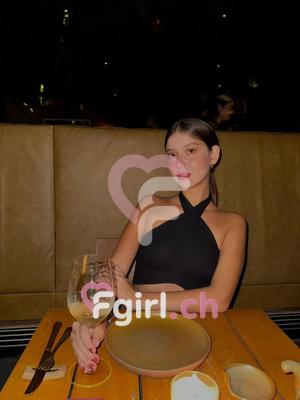 Léa - Escort à Sion
