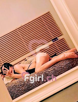 Lea - Massaggiatrice erotica a Lausanne
