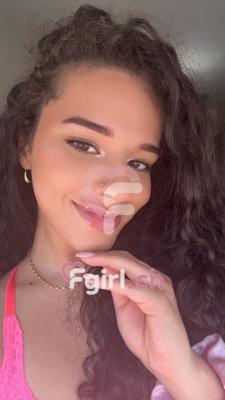 Léa - Escort a Genève