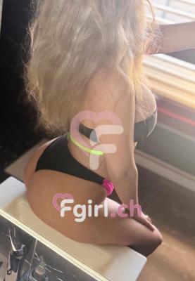 Leana - Escort in Carouge
