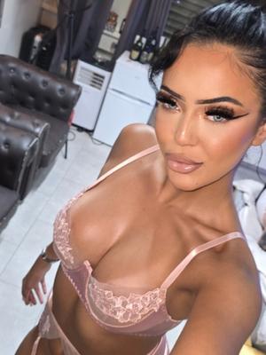 Leana - Escort in Martigny
