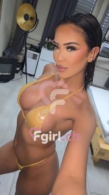 Leana - Escort à Martigny