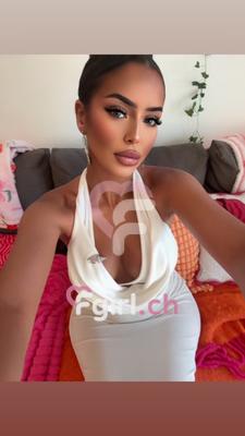 Leana - Escort à Martigny