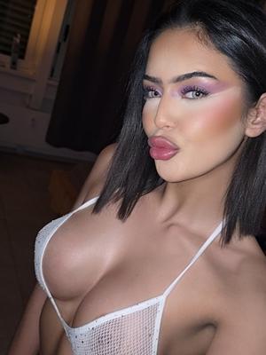 Leana - Escort in Martigny
