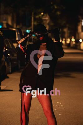 Leila - BDSM Dominatrix in Geneva
