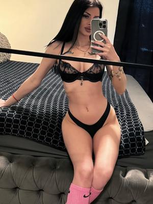 Leila - Escort in La Chaux-de-Fonds
