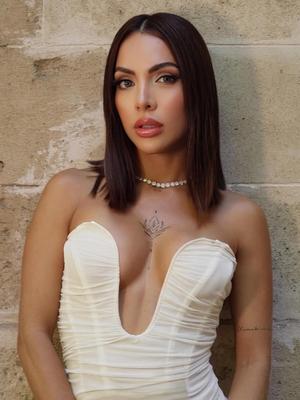 Lena - Escort in Neuchâtel
