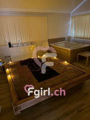 Lena - Escort en Sion
