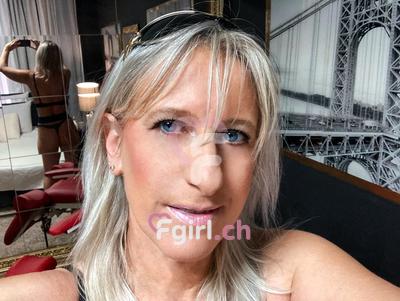 Lena - Escort à Lausanne