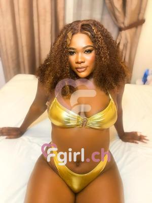 Leslie - Escort en Renens
