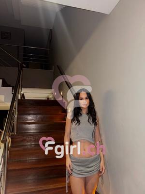 Letícia - Escort à Nyon
