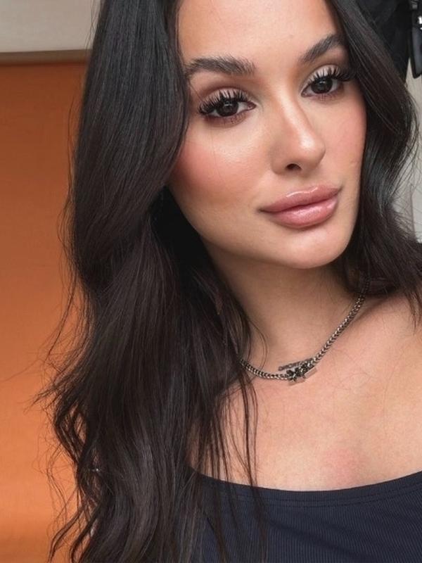 Letícia - Escort à Nyon
