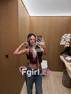 Letícia - Escort à Nyon