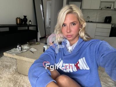 Leya Luna - TelefonSex & Video-Chat in Genf
