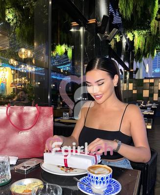Lia - Escort à Genève
