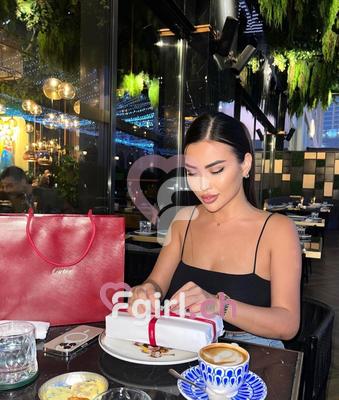 Lia - Escort à Genève

