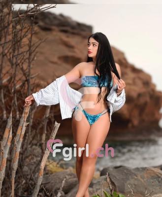 Lia - Escort in Crissier
