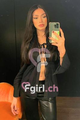 Lia - Escort in Geneva