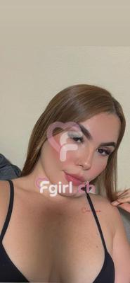 Lia - Escort in Nyon