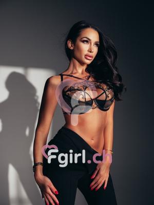 Lia - Escort à Genève
