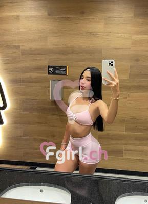 Licy - Escort in Martigny