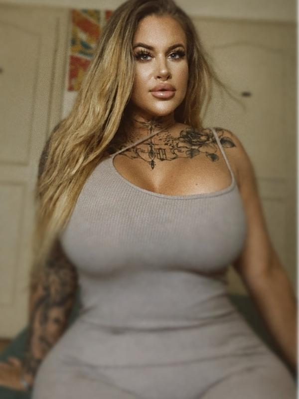 Lilly - Escort in Eaux-vives
