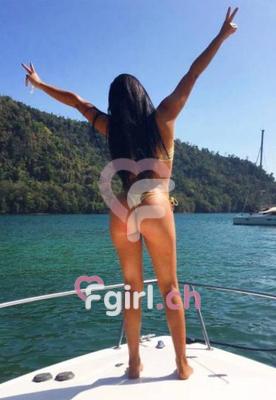 Lilly Massage - Erotische Masseurin in Romont
