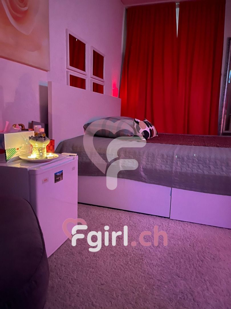 Lily – Lausanne photo 4