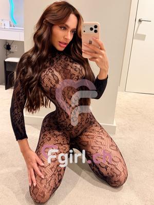 Lily - Escort en Genève