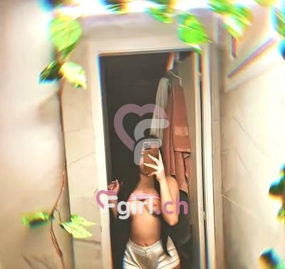 Lina - Escort in Lausanne
