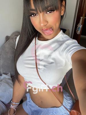 Lina - Escort in La Chaux-de-Fonds
