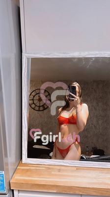 Lina - Escort in Lausanne
