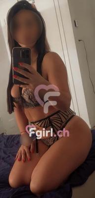 Lina - Escort in Yverdon-les-bains
