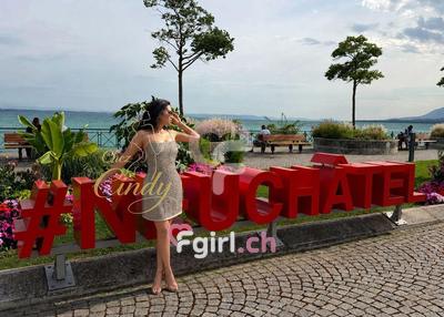 Lina - Escort in Neuchâtel
