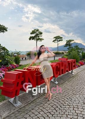 Lina - Escort in Neuchâtel
