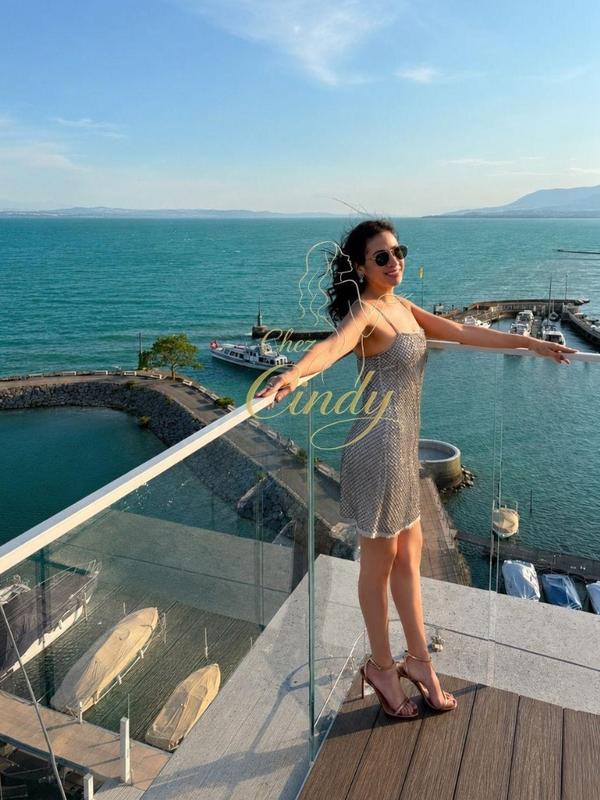 Lina - Escort in Neuchâtel
