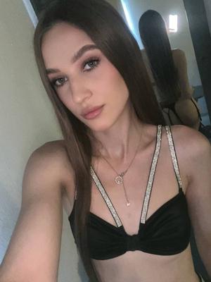 Luna - Escort in Zürich
