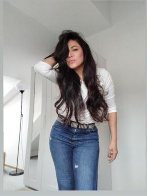 Linda - Escort in Genf
