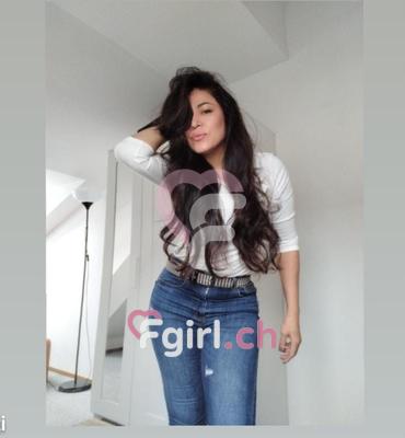 Linda - Escort in Genf
