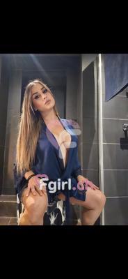Linda - Escort à Genève
