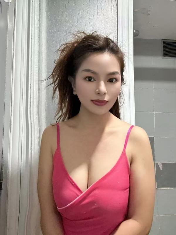 Linda - Escort à Montreux
