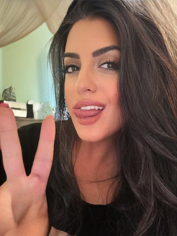 Lisa - Escort a Genève
