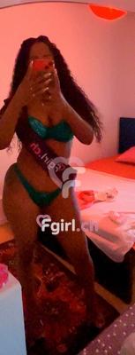 Lisa - Escort in Romont