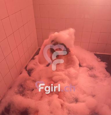 Lisa - Erotische Masseurin in Lausanne
