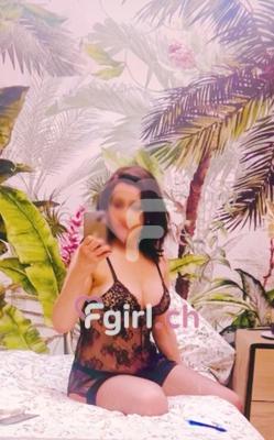 Salyna - Escort in Genf
