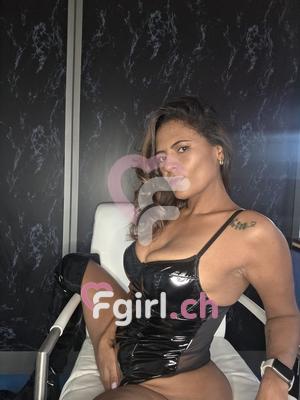 Livia - Escort à Renens
