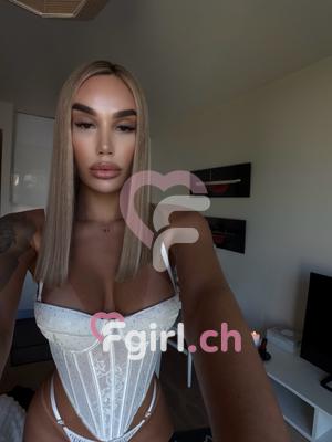 Liz - Escort in Geneva