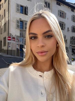 Lola - Escort à Lausanne
