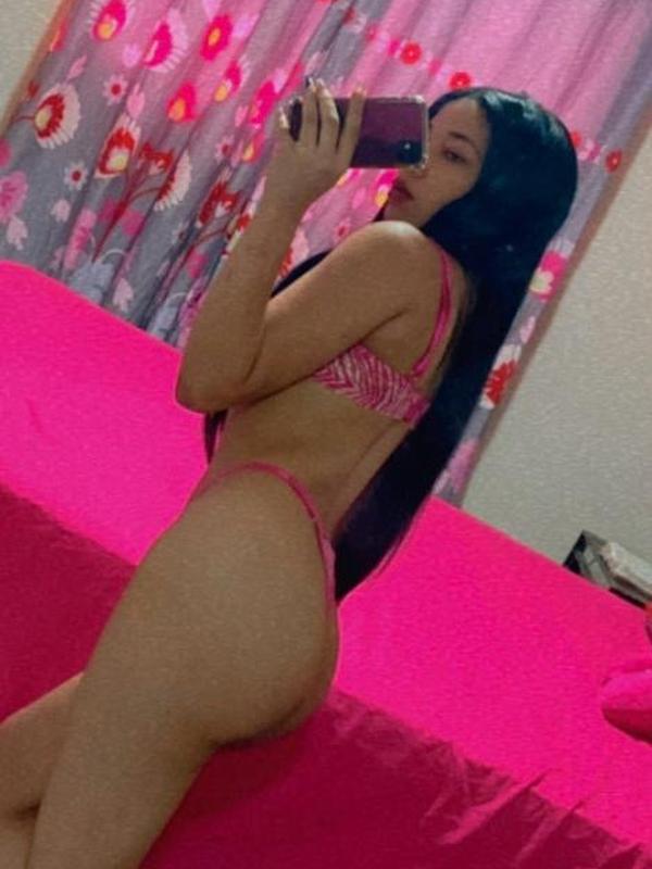 Loli - Escort in Yverdon-les-bains
